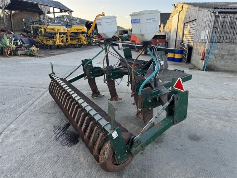 5 Leg Subsoiler 5 Leg Subsoiler c/w OSR Seeders - Cultivator: afbeelding 5 5 Leg Subsoiler 5 Leg Subsoiler c/w OSR Seeders - Cultivator: afbeelding 5