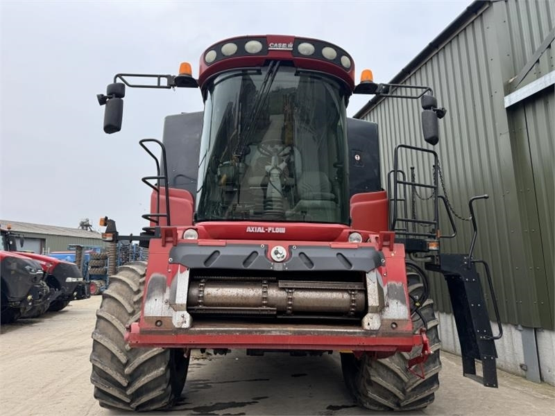 Case Axial Flow AFX 8010 c/w 30ft Header - Oogstmachine toebehoor: afbeelding 5 Case Axial Flow AFX 8010 c/w 30ft Header - Oogstmachine toebehoor: afbeelding 5