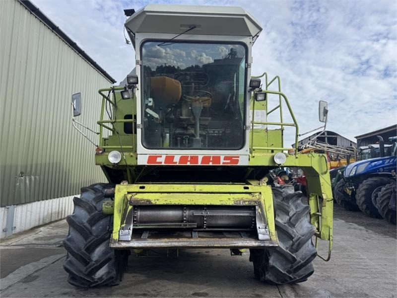 Claas Dominator 106 - Oogstmachine toebehoor: afbeelding 5 Claas Dominator 106 - Oogstmachine toebehoor: afbeelding 5