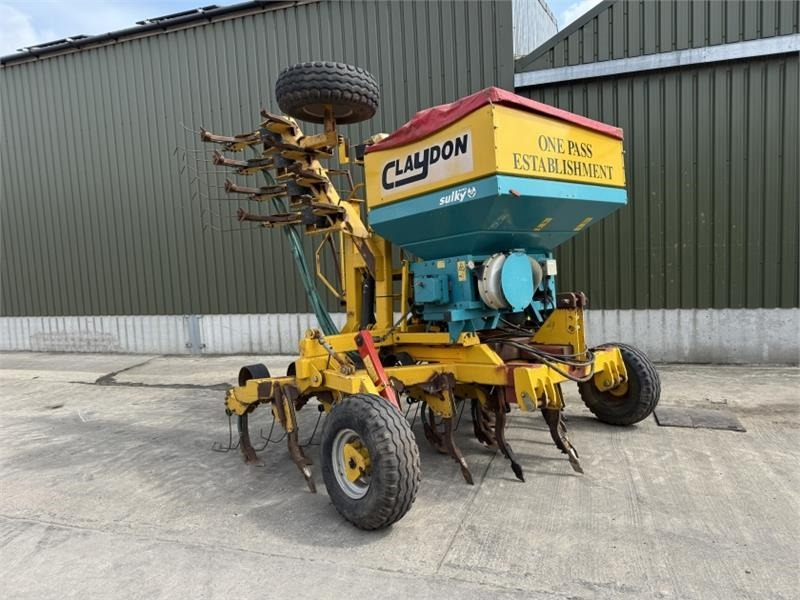 Claydon 6m V Form Drill - Zaaicombinatie: afbeelding 1 Claydon 6m V Form Drill - Zaaicombinatie: afbeelding 1