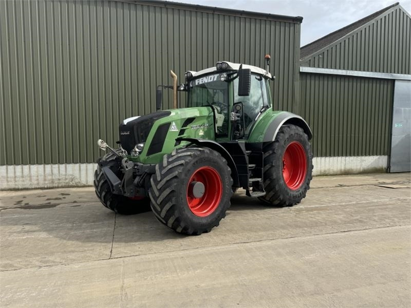 Fendt 828 ECR Vario Profi Plus **Video Below** - Tractor: afbeelding 1 Fendt 828 ECR Vario Profi Plus **Video Below** - Tractor: afbeelding 1