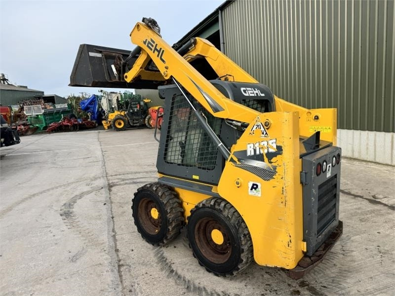 Gehl R135 Skid Steer - Schranklader: afbeelding 2 Gehl R135 Skid Steer - Schranklader: afbeelding 2