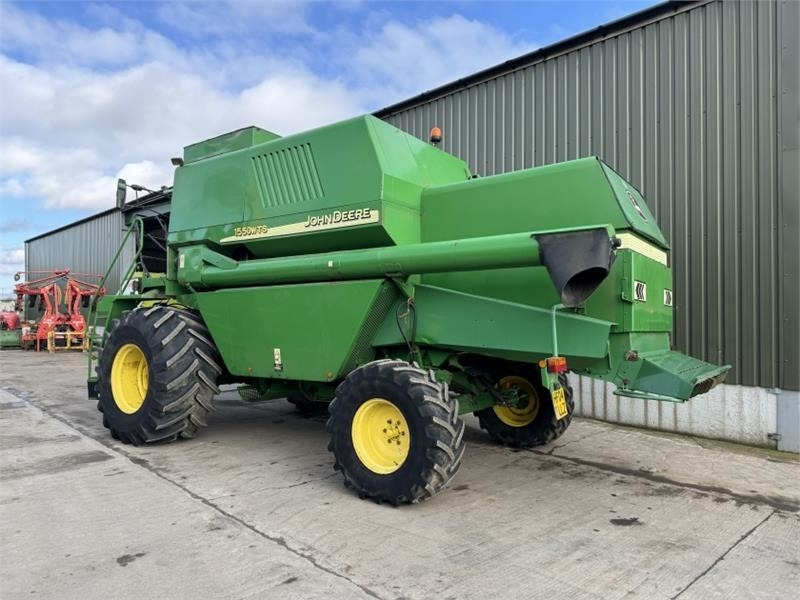 John Deere 1550 WTS c/w 620R Header - Oogstmachine toebehoor: afbeelding 4 John Deere 1550 WTS c/w 620R Header - Oogstmachine toebehoor: afbeelding 4