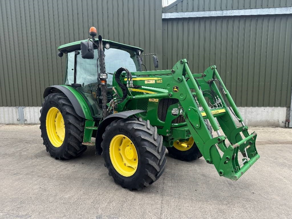 John Deere 5100 R - Tractor: afbeelding 3 John Deere 5100 R - Tractor: afbeelding 3