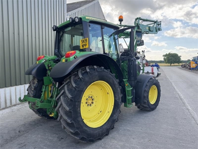 John Deere 6120M c/w 623R Loader **Low Hours** - Tractor: afbeelding 4 John Deere 6120M c/w 623R Loader **Low Hours** - Tractor: afbeelding 4
