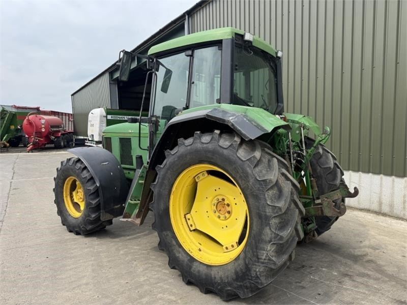 John Deere 6800 - Tractor: afbeelding 2 John Deere 6800 - Tractor: afbeelding 2