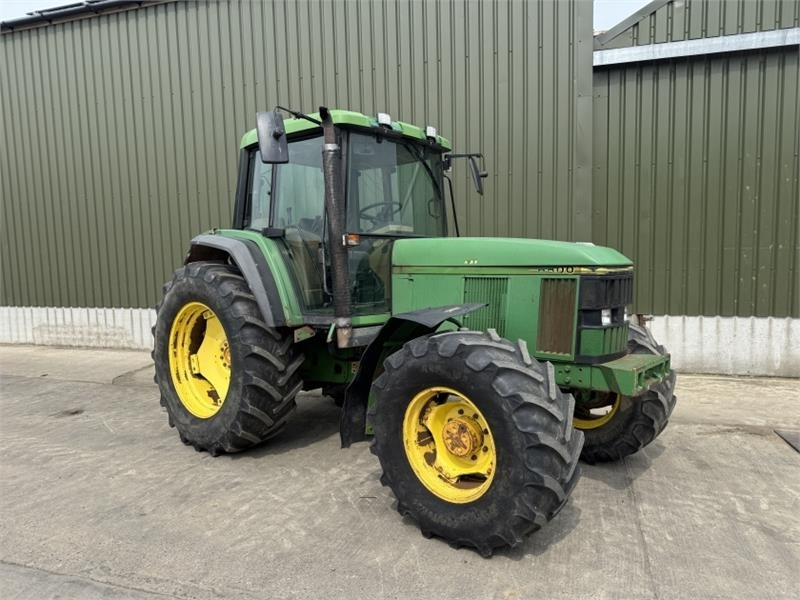 John Deere 6800 - Tractor: afbeelding 3 John Deere 6800 - Tractor: afbeelding 3