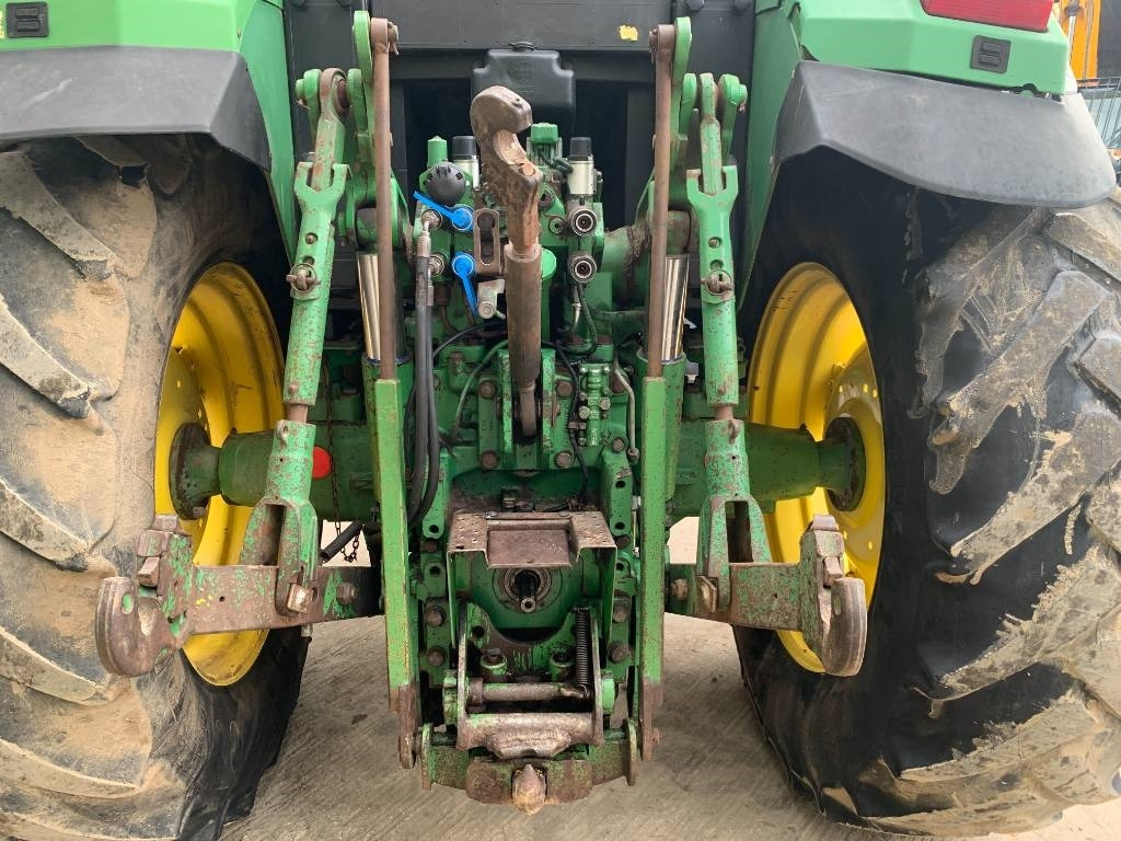 John Deere 6800 - Tractor: afbeelding 5 John Deere 6800 - Tractor: afbeelding 5