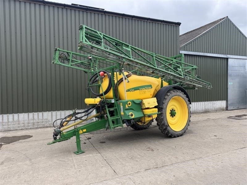 John Deere John Deere 732 Trailed Sprayer - Gedragen veldspuit: afbeelding 1 John Deere John Deere 732 Trailed Sprayer - Gedragen veldspuit: afbeelding 1