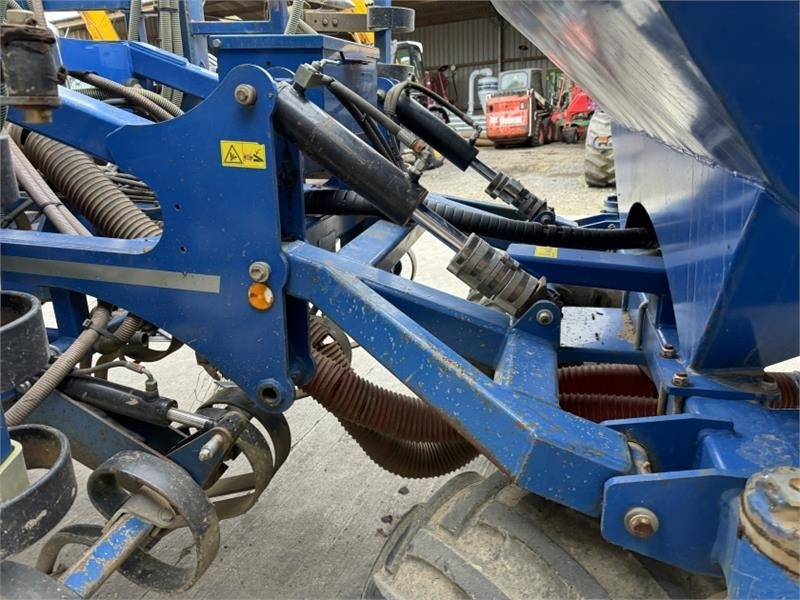 Köckerling Kockerling Triathlon 10m Trailed Seed Drill *Video - Zaaicombinatie: afbeelding 5 Köckerling Kockerling Triathlon 10m Trailed Seed Drill *Video - Zaaicombinatie: afbeelding 5