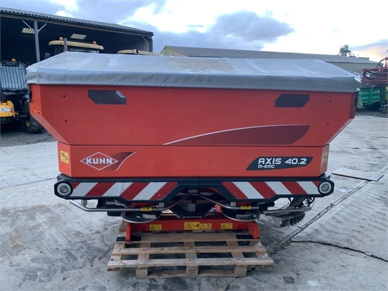 Kuhn Kuhn Axis 40.2 M-EMC Fert Spreader - Kunstmeststrooier: afbeelding 4 Kuhn Kuhn Axis 40.2 M-EMC Fert Spreader - Kunstmeststrooier: afbeelding 4