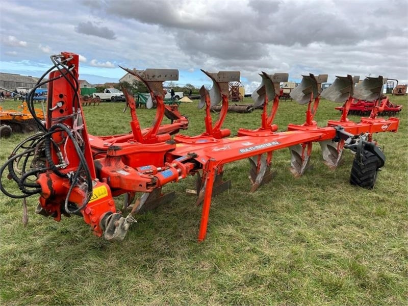 Kuhn Multi-Master 153 6 Furrow Plough - Ploeg: afbeelding 2 Kuhn Multi-Master 153 6 Furrow Plough - Ploeg: afbeelding 2