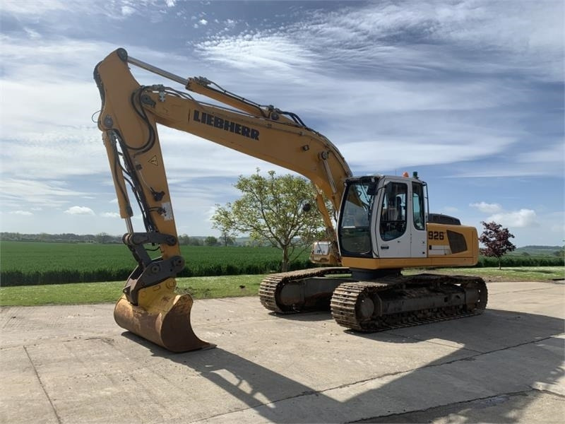 Liebherr 926 Excavator - Kiepwagen met knikbesturing: afbeelding 1 Liebherr 926 Excavator - Kiepwagen met knikbesturing: afbeelding 1