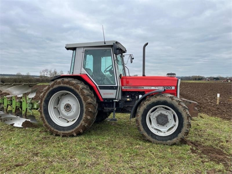 Massey Ferguson 3120 Dynashift - Tractor: afbeelding 4 Massey Ferguson 3120 Dynashift - Tractor: afbeelding 4