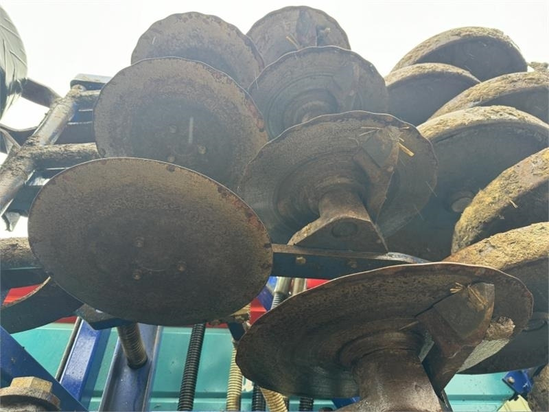 Zaaicombinatie Moore Tandem Uni-Drill 6m Moore Tandem Uni-Drill D: afbeelding 11 Zaaicombinatie Moore Tandem Uni-Drill 6m Moore Tandem Uni-Drill D: afbeelding 11