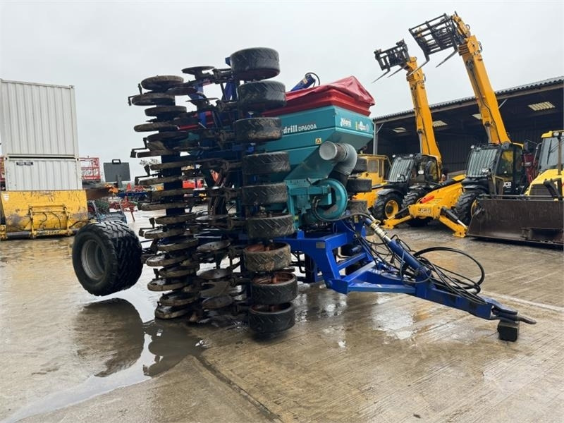 Moore Tandem Uni-Drill 6m Moore Tandem Uni-Drill D - Zaaicombinatie: afbeelding 4 Moore Tandem Uni-Drill 6m Moore Tandem Uni-Drill D - Zaaicombinatie: afbeelding 4