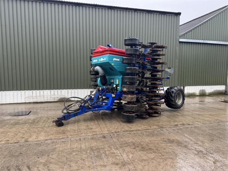 Moore Tandem Uni-Drill 6m Moore Tandem Uni-Drill D - Zaaicombinatie: afbeelding 1 Moore Tandem Uni-Drill 6m Moore Tandem Uni-Drill D - Zaaicombinatie: afbeelding 1