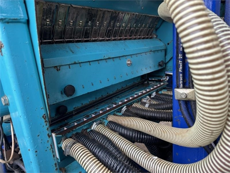 Zaaicombinatie Moore Tandem Uni-Drill 6m Moore Tandem Uni-Drill D: afbeelding 19 Zaaicombinatie Moore Tandem Uni-Drill 6m Moore Tandem Uni-Drill D: afbeelding 19