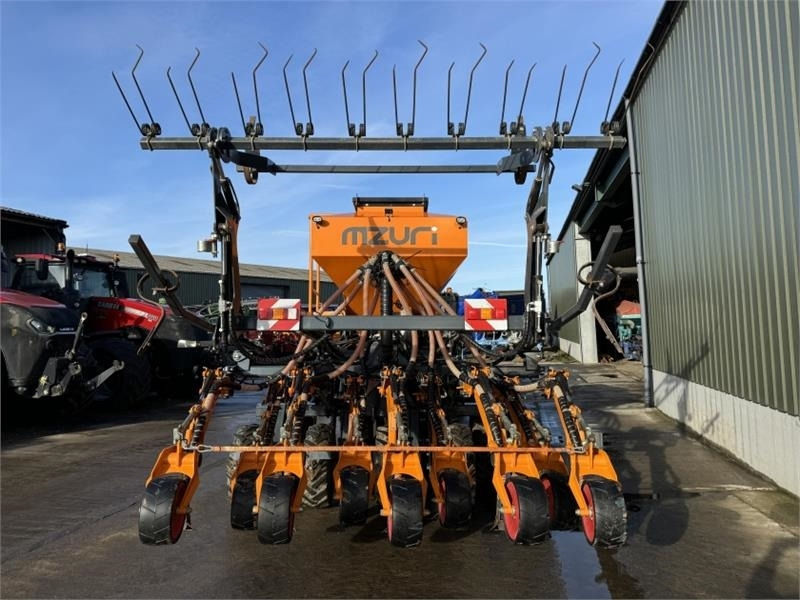 Mzuri Mzuri Pro-Til 3T **Grain and Fert** - Zaaicombinatie: afbeelding 4 Mzuri Mzuri Pro-Til 3T **Grain and Fert** - Zaaicombinatie: afbeelding 4