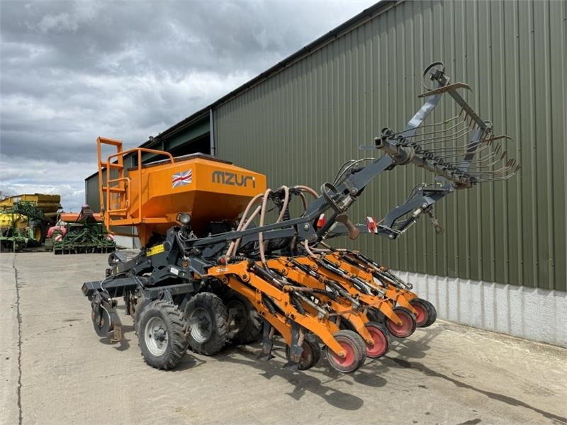 Mzuri Mzuri Pro-Till 3T Seed Drill - Zaaicombinatie: afbeelding 3 Mzuri Mzuri Pro-Till 3T Seed Drill - Zaaicombinatie: afbeelding 3