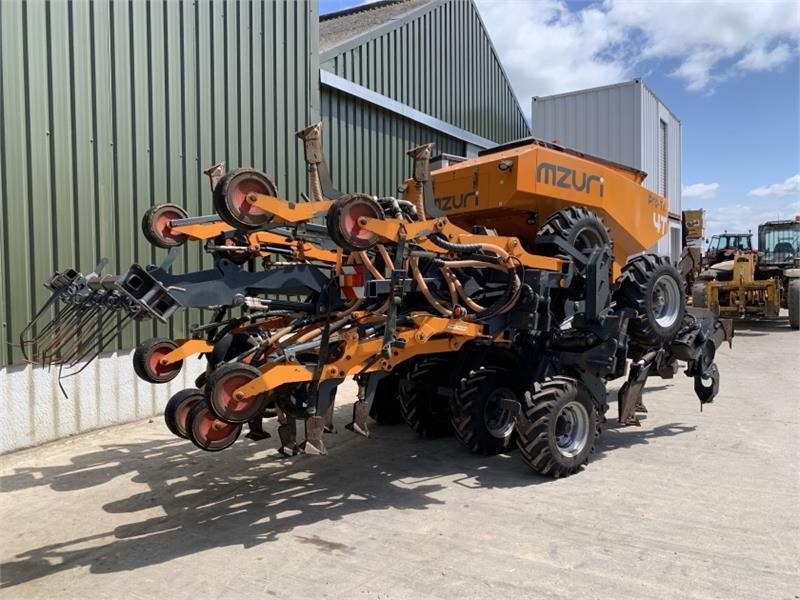 Mzuri Pro-Till 4T Drill - Zaaicombinatie: afbeelding 3 Mzuri Pro-Till 4T Drill - Zaaicombinatie: afbeelding 3