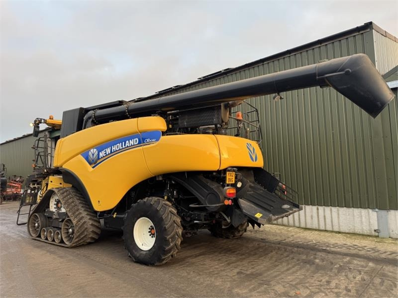 New Holland CR9080 c/w 30ft Varifeed Header - Oogstmachine toebehoor: afbeelding 2 New Holland CR9080 c/w 30ft Varifeed Header - Oogstmachine toebehoor: afbeelding 2