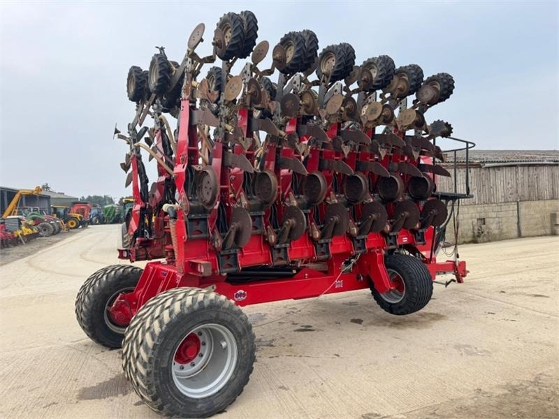 Sumo Sumo 8m DTS Direct Drill - Zaaicombinatie: afbeelding 4 Sumo Sumo 8m DTS Direct Drill - Zaaicombinatie: afbeelding 4