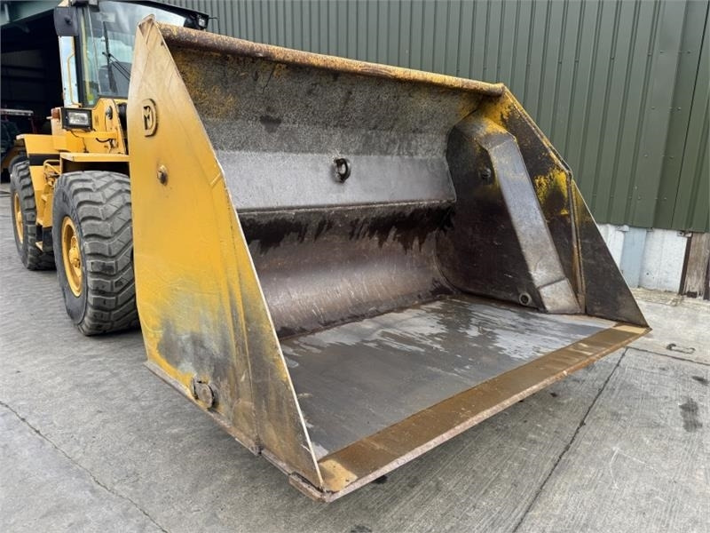 VJD L90 Toe Tip Bucket - Kiepwagen met knikbesturing: afbeelding 2 VJD L90 Toe Tip Bucket - Kiepwagen met knikbesturing: afbeelding 2