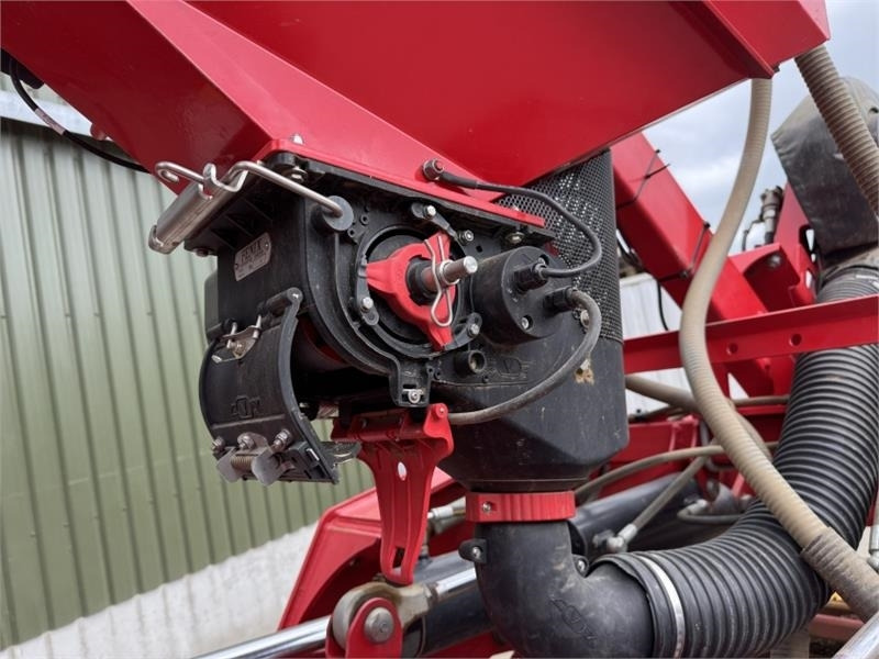 Vaderstad Vaderstad Bio Drill 360 - Zaaicombinatie: afbeelding 5 Vaderstad Vaderstad Bio Drill 360 - Zaaicombinatie: afbeelding 5