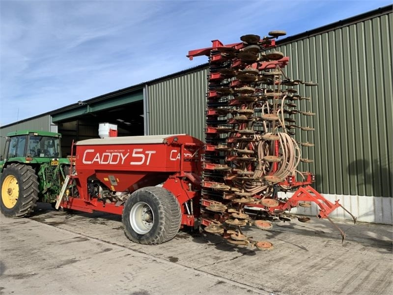 Weaving Weaving Caddy 5T c/w 8m Disc Drill - Zaaicombinatie: afbeelding 4 Weaving Weaving Caddy 5T c/w 8m Disc Drill - Zaaicombinatie: afbeelding 4