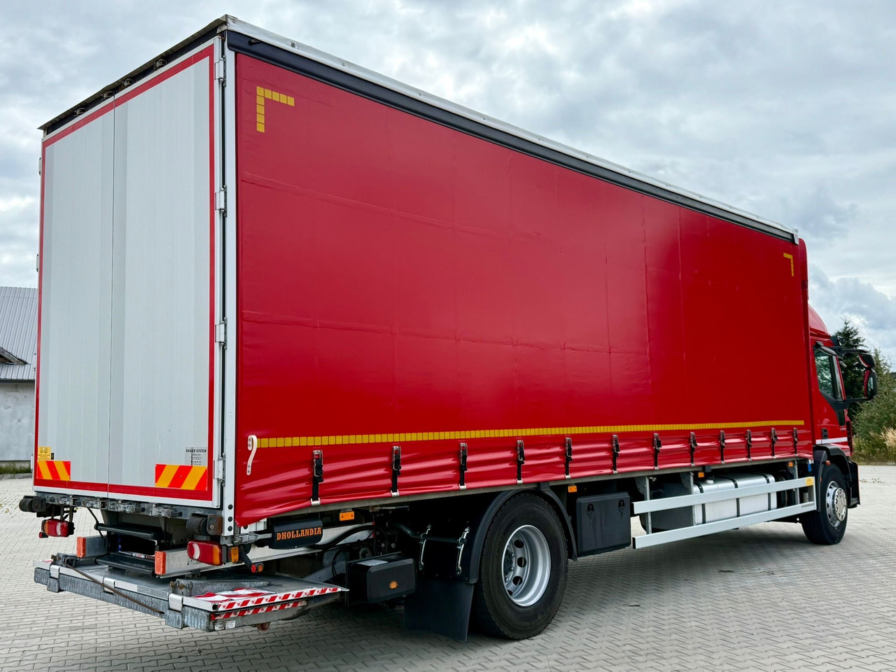 IVECO EUROCARGO 180-280 / FIRANKA / WINDA / 20 PALET / 80 TYŚ KM / 2023 ROK / 9 223 KG ŁADOWNOŚ - Schuifzeilen vrachtwagen: afbeelding 4 IVECO EUROCARGO 180-280 / FIRANKA / WINDA / 20 PALET / 80 TYŚ KM / 2023 ROK / 9 223 KG ŁADOWNOŚ - Schuifzeilen vrachtwagen: afbeelding 4