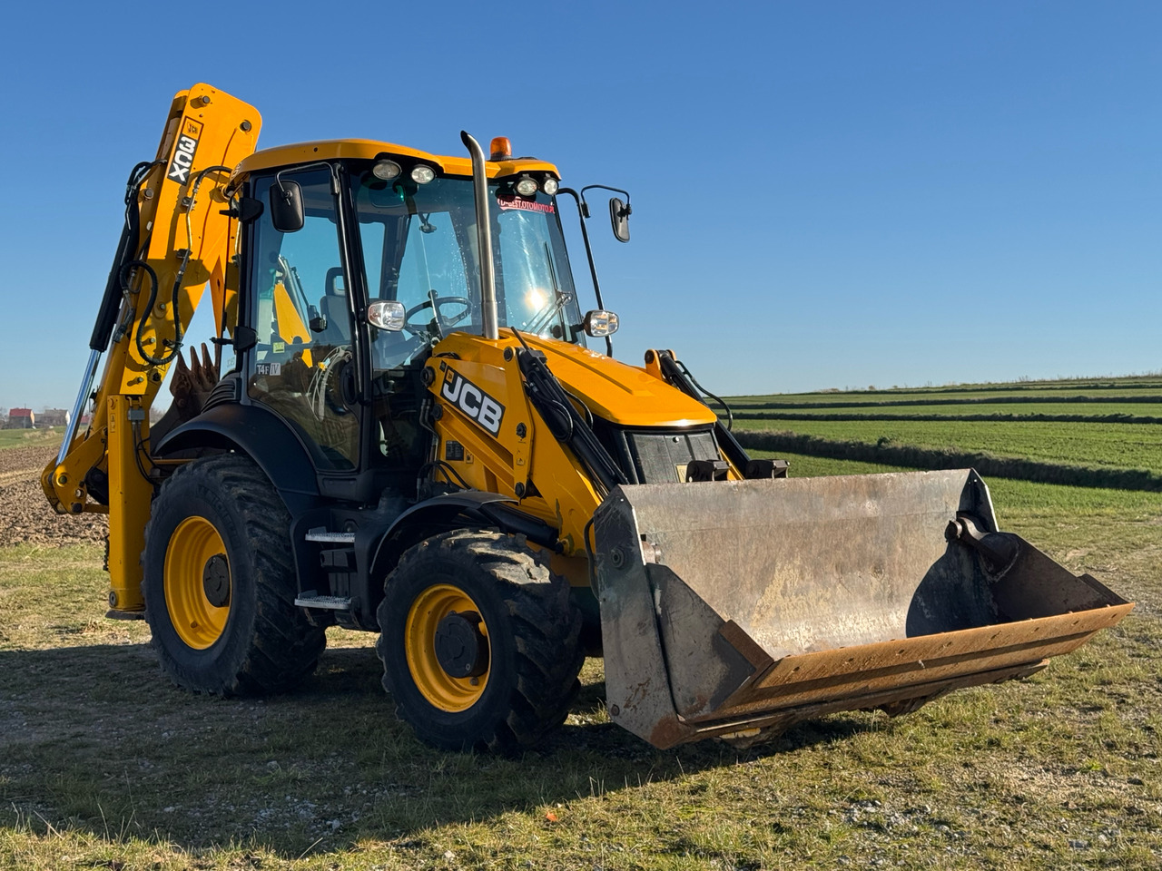 JCB 3CX / KOPARKO-ŁADOWARKA / 2019 ROK / 4200 MTH / KLIMATYZACJA / SPROWADZONA - Graaflaadmachine: afbeelding 1 JCB 3CX / KOPARKO-ŁADOWARKA / 2019 ROK / 4200 MTH / KLIMATYZACJA / SPROWADZONA - Graaflaadmachine: afbeelding 1
