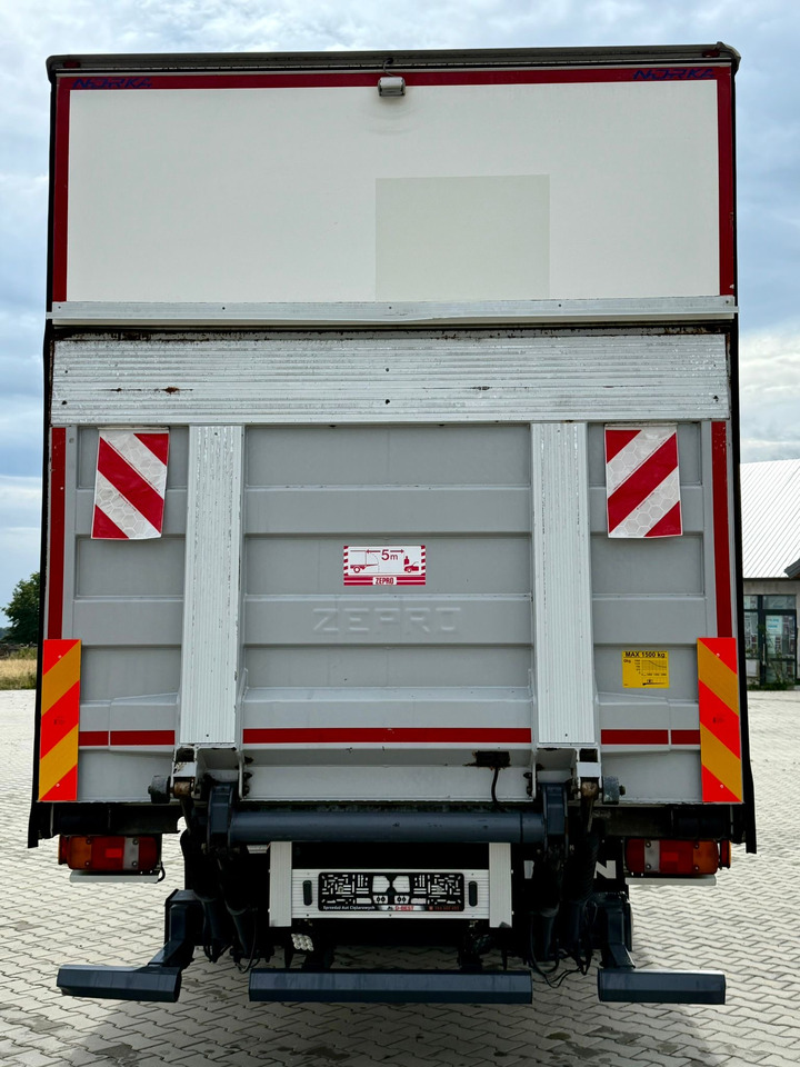 MAN TGM 12.250 / TGL / IZOTERMA / WINDA / 18 EUROPALET / SYPIALKA / 2018 - Isotherm vrachtwagen: afbeelding 5 MAN TGM 12.250 / TGL / IZOTERMA / WINDA / 18 EUROPALET / SYPIALKA / 2018 - Isotherm vrachtwagen: afbeelding 5