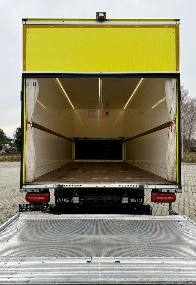 Isotherm vrachtwagen MAN TGM 15.250 / IZOTERMA / WINDA / 18 EUROPALET / ŁADOWNOŚĆ 7 615 KG / 150 TYŚ KM / AUTOMAT / JAK NOWY / 2020 ROK / KONTENER: afbeelding 6