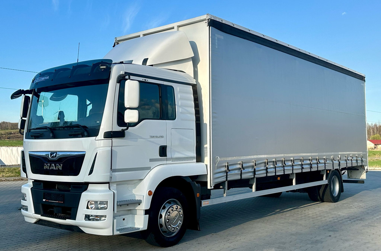 MAN TGM 18.290 / FIRANKA / WINDA / 22 EUROPALETY / AUTOMAT / SYPIALKA / 9 059 KG ŁADOWNOŚCI / NISKI PRZEBIEG / ZSUWANY DACH / EURO 6 - Schuifzeilen vrachtwagen: afbeelding 2 MAN TGM 18.290 / FIRANKA / WINDA / 22 EUROPALETY / AUTOMAT / SYPIALKA / 9 059 KG ŁADOWNOŚCI / NISKI PRZEBIEG / ZSUWANY DACH / EURO 6 - Schuifzeilen vrachtwagen: afbeelding 2