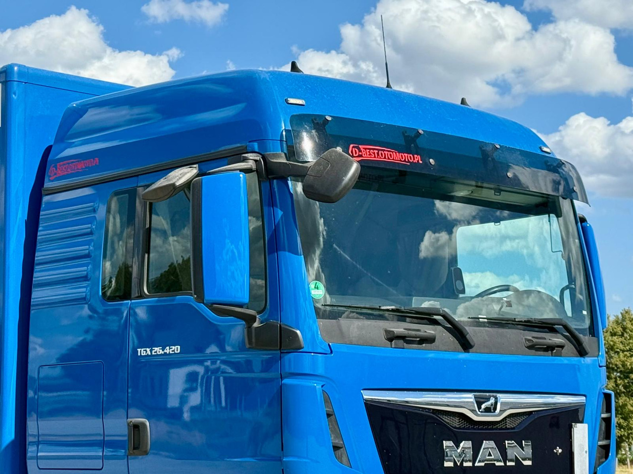 Bakwagen MAN TGX 26.420 / KONTENER / WINDA / 8.5 M DŁUGOŚCI / 21 EUROPALET / 6x2 / 3 OŚ PODNOSZONA I SKRĘTNA / ŁADOWNOŚĆ 14 415 KG / 2018 ROK / Z NIEMIEC: afbeelding 13