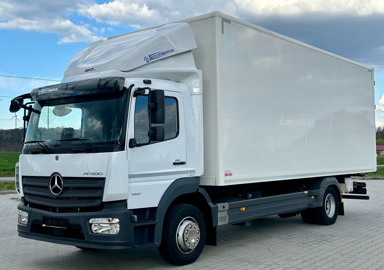 MERCEDES-BENZ ATEGO / 1221 / IZOTERMA / KONTENER / AUTOMAT / 230 TYS KM / 17 EUROPALET / 6.8 M DŁUGOŚCI / 2019 ROK - Isotherm vrachtwagen: afbeelding 2 MERCEDES-BENZ ATEGO / 1221 / IZOTERMA / KONTENER / AUTOMAT / 230 TYS KM / 17 EUROPALET / 6.8 M DŁUGOŚCI / 2019 ROK - Isotherm vrachtwagen: afbeelding 2