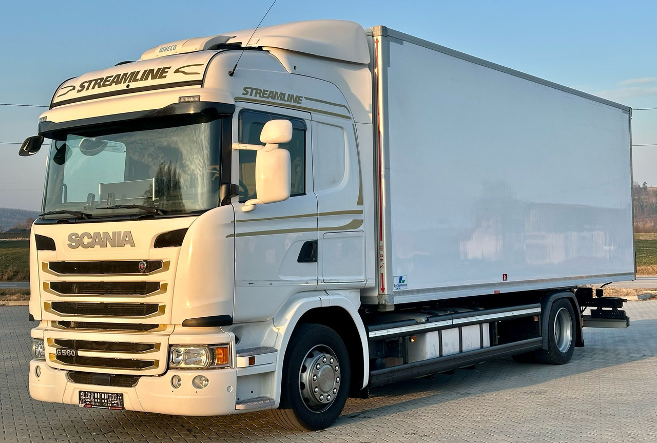 SCANIA G360 / IZOTERMA / 6.8 M DŁUGOŚCI / AUTOMAT / CAŁA NA PODUSZKACH / KLIMA POSTOJOWA / ELEKTRYCZNA ROLETA TYŁ / SYPIALKA - Isotherm vrachtwagen: afbeelding 2 SCANIA G360 / IZOTERMA / 6.8 M DŁUGOŚCI / AUTOMAT / CAŁA NA PODUSZKACH / KLIMA POSTOJOWA / ELEKTRYCZNA ROLETA TYŁ / SYPIALKA - Isotherm vrachtwagen: afbeelding 2