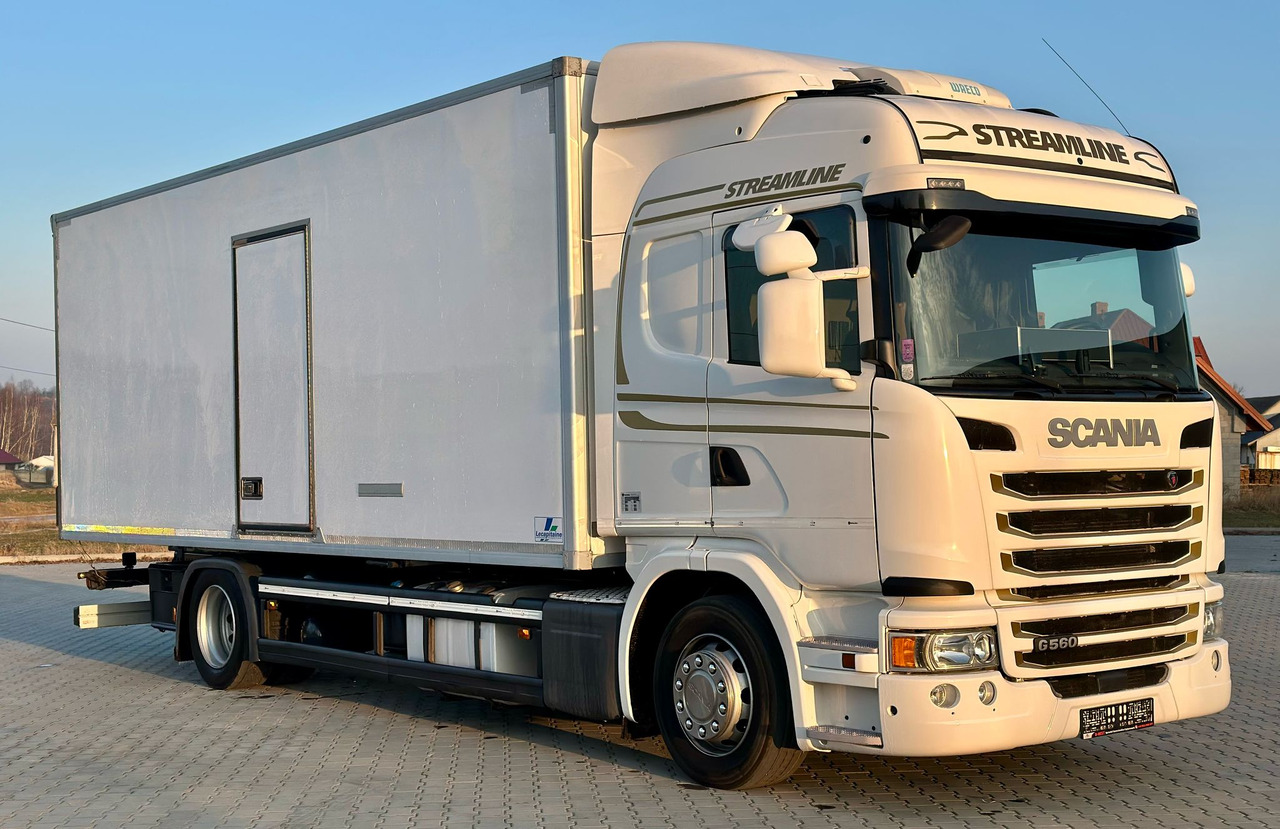 SCANIA G360 / IZOTERMA / 6.8 M DŁUGOŚCI / AUTOMAT / CAŁA NA PODUSZKACH / KLIMA POSTOJOWA / ELEKTRYCZNA ROLETA TYŁ / SYPIALKA - Isotherm vrachtwagen: afbeelding 1 SCANIA G360 / IZOTERMA / 6.8 M DŁUGOŚCI / AUTOMAT / CAŁA NA PODUSZKACH / KLIMA POSTOJOWA / ELEKTRYCZNA ROLETA TYŁ / SYPIALKA - Isotherm vrachtwagen: afbeelding 1