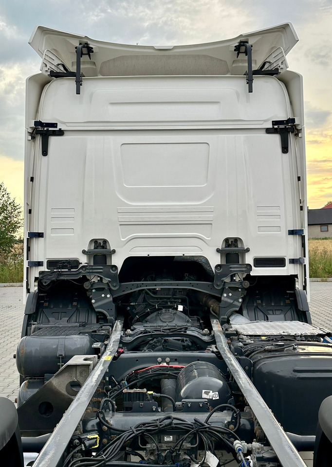 SCANIA P220 / RAMA DO ZABUDOWY / ROZSTAW OSI 3.90 M / SILNIK 6 / WYWROTKA / BECZKA / HAKOWIEC / UTRZYMANIE DRÓG / AUTOMAT / 2019 ROK / NISKI PRZEBIEG - Chassis vrachtwagen: afbeelding 5 SCANIA P220 / RAMA DO ZABUDOWY / ROZSTAW OSI 3.90 M / SILNIK 6 / WYWROTKA / BECZKA / HAKOWIEC / UTRZYMANIE DRÓG / AUTOMAT / 2019 ROK / NISKI PRZEBIEG - Chassis vrachtwagen: afbeelding 5