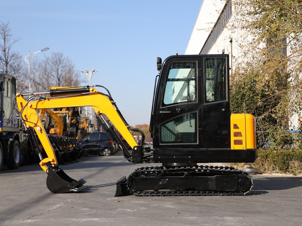 KUBOTA Diesel Mini excavator 3.5 Ton - Müller Machinery MB 35 - VKSH - Minigraafmachine: afbeelding 2 KUBOTA Diesel Mini excavator 3.5 Ton - Müller Machinery MB 35 - VKSH - Minigraafmachine: afbeelding 2