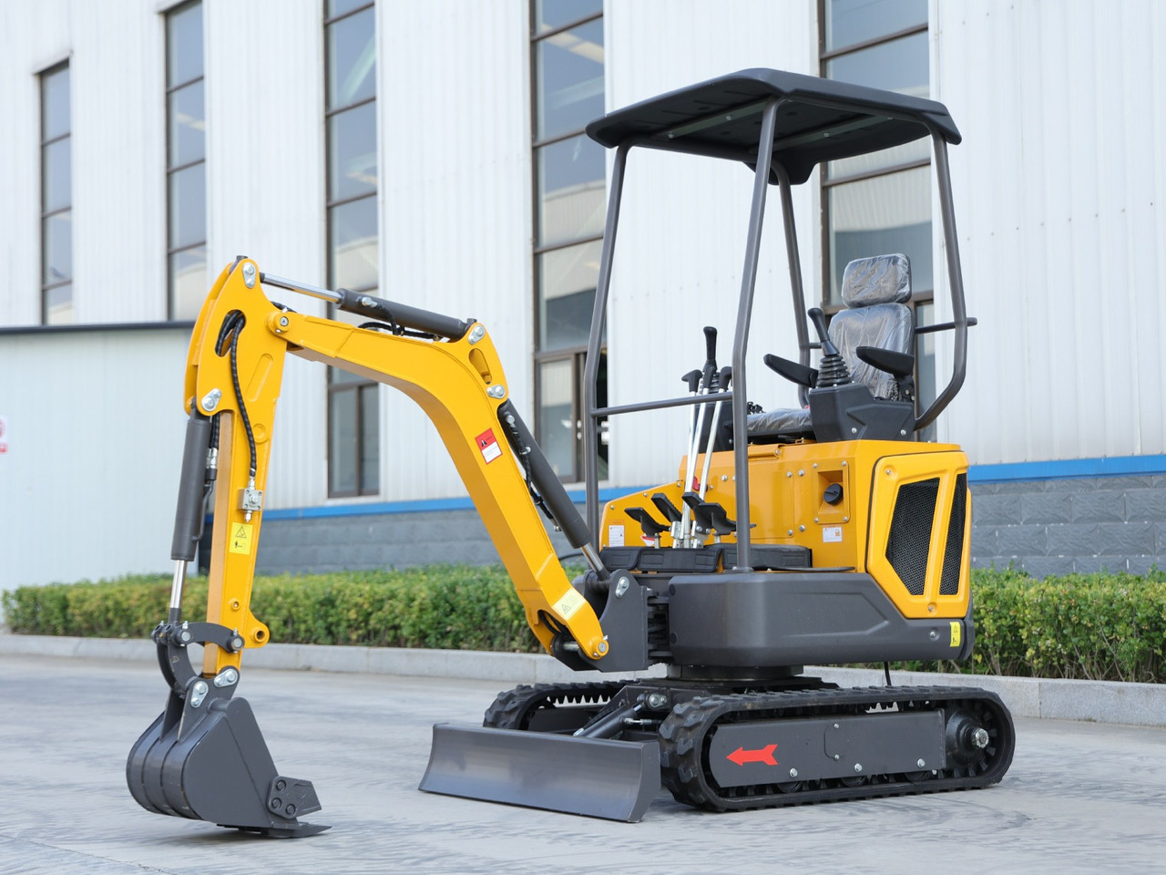 Müller Machinery Diesel Mini excavator 1.6 Ton - Müller Machinery MB 16 - SH Laidong LL380B motor - Minigraafmachine: afbeelding 4 Müller Machinery Diesel Mini excavator 1.6 Ton - Müller Machinery MB 16 - SH Laidong LL380B motor - Minigraafmachine: afbeelding 4