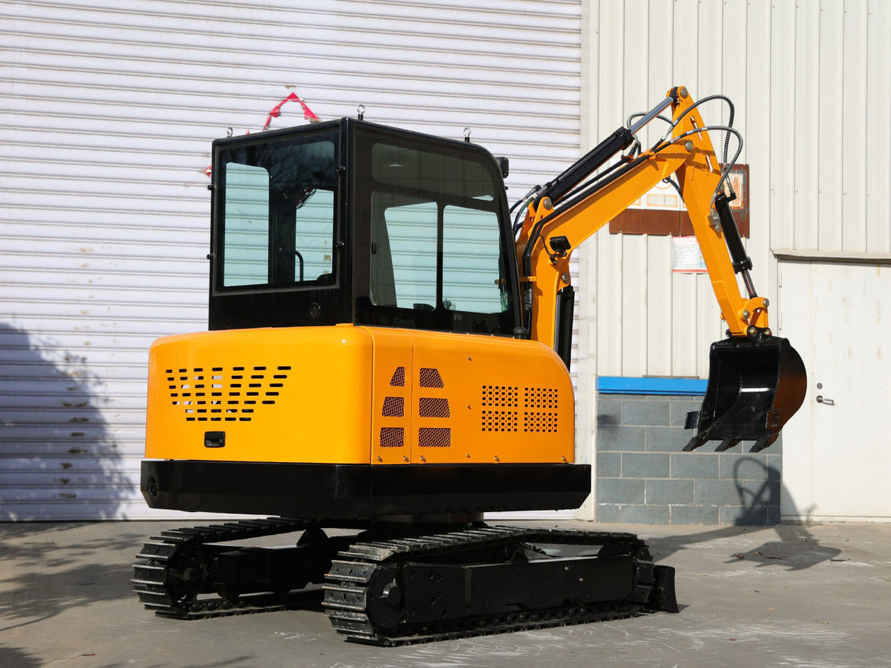 Müller Machinery - Xinchai 4D32 Motor Diesel Mini excavator 3.5 Ton - Müller Machinery MB 35 - VKSH - Minigraafmachine: afbeelding 4 Müller Machinery - Xinchai 4D32 Motor Diesel Mini excavator 3.5 Ton - Müller Machinery MB 35 - VKSH - Minigraafmachine: afbeelding 4