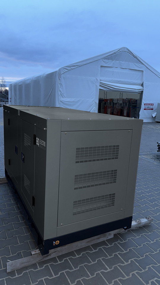 PERKINS 130 kVA / 108 kW - Industrie generator: afbeelding 4 PERKINS 130 kVA / 108 kW - Industrie generator: afbeelding 4
