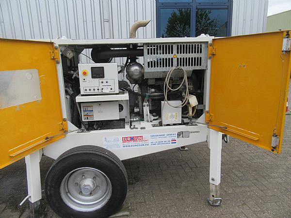 2013 PUTZMEISTER BSA 1005 D - concrete pump - Kleine betonpomp: afbeelding 4 2013 PUTZMEISTER BSA 1005 D - concrete pump - Kleine betonpomp: afbeelding 4