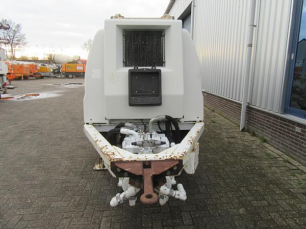 2014 SCHWING SP1800 D 129KW trailer pump - Kleine betonpomp: afbeelding 3 2014 SCHWING SP1800 D 129KW trailer pump - Kleine betonpomp: afbeelding 3