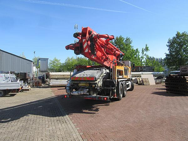 2015 PUTZMEISTER M38/5 AROCS 6x4 - Betonpomp: afbeelding 3 2015 PUTZMEISTER M38/5 AROCS 6x4 - Betonpomp: afbeelding 3