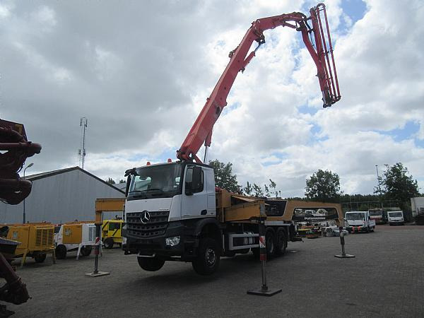 2015 PUTZMEISTER M38/5 AROCS 6x4 - Betonpomp: afbeelding 2 2015 PUTZMEISTER M38/5 AROCS 6x4 - Betonpomp: afbeelding 2