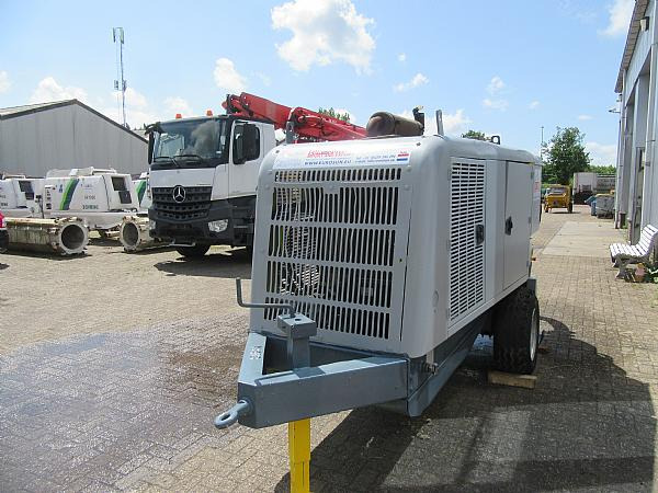 2016 CIFA trailer mounted concrete pump - Kleine betonpomp: afbeelding 2 2016 CIFA trailer mounted concrete pump - Kleine betonpomp: afbeelding 2