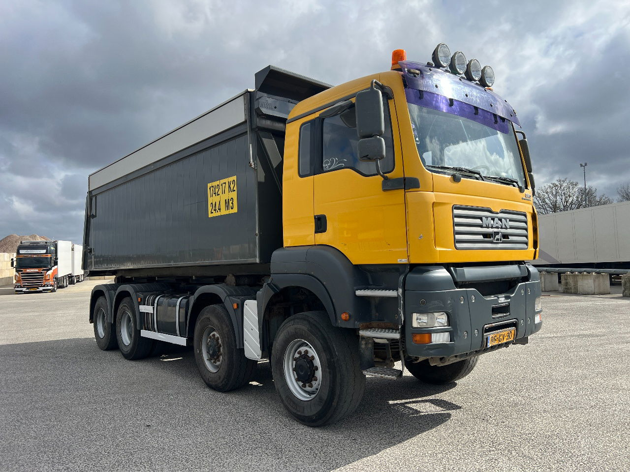 MAN TGA 41.430 TGA 39.430 8x8, full steel, Manual - Kipper vrachtwagen: afbeelding 3 MAN TGA 41.430 TGA 39.430 8x8, full steel, Manual - Kipper vrachtwagen: afbeelding 3